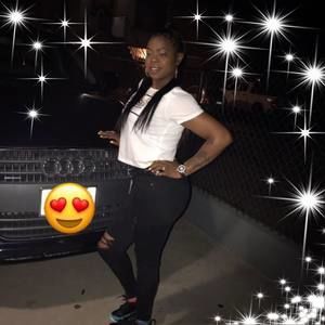 Meet your Posher, Latonya